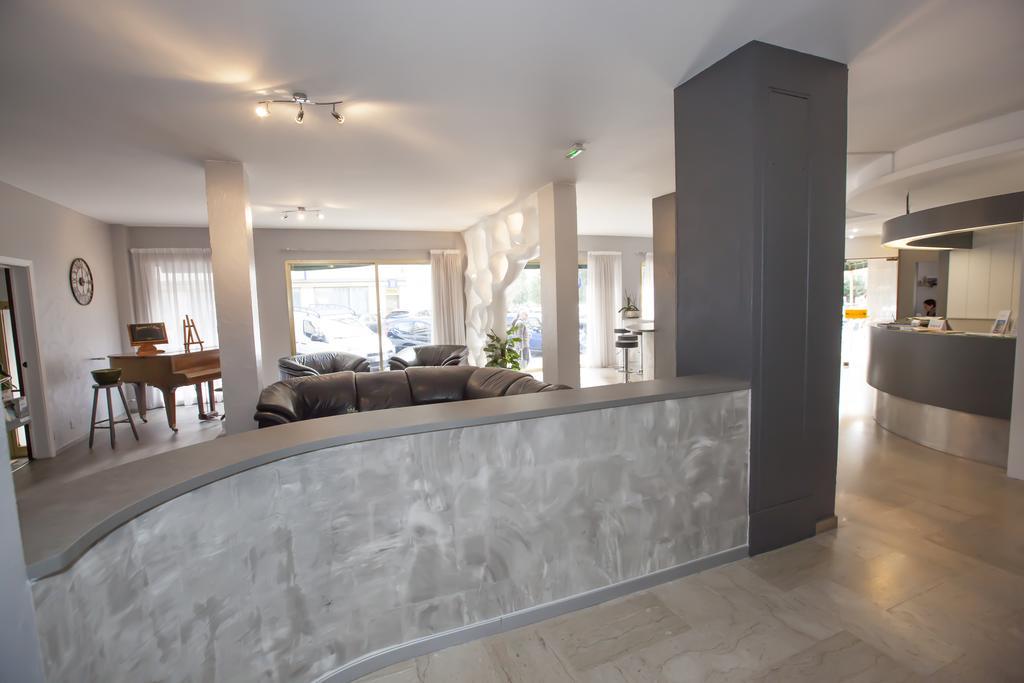 Moderne Hotel Mentone