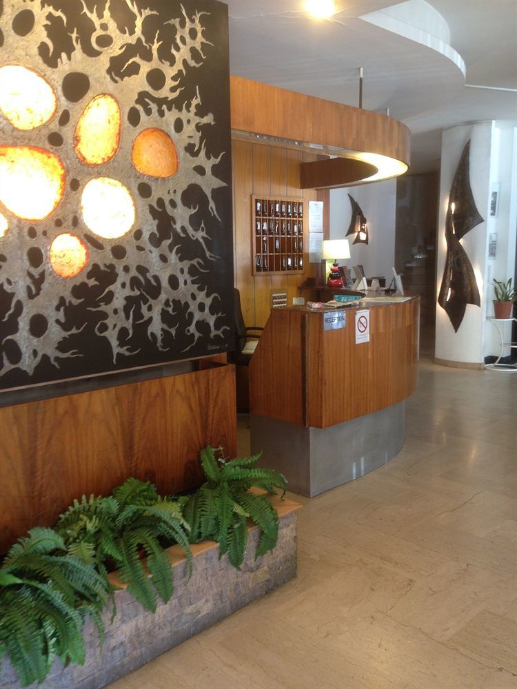 Moderne Hotel Mentone