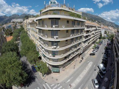 Moderne Hotel 2*